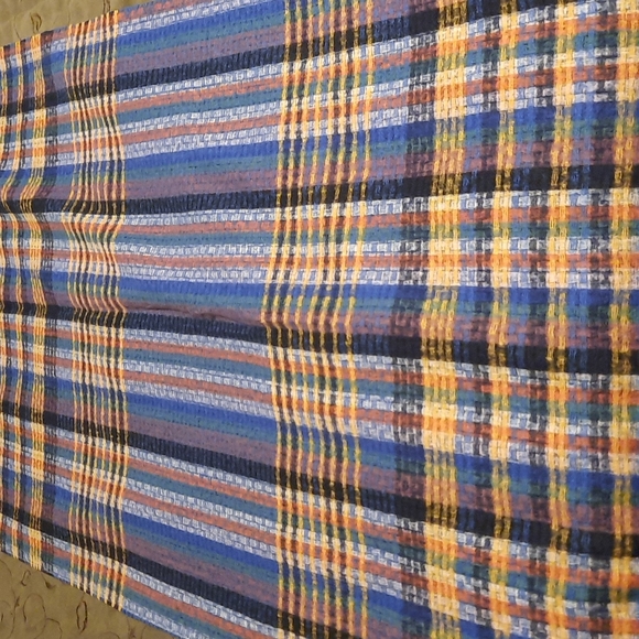 Butter soft multi color scarf/wrap. Nwt - Picture 2 of 4